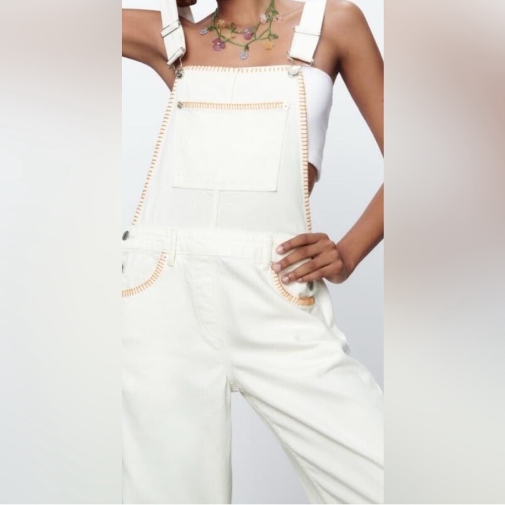 Zara Straight Leg Overalls Contrast Stitch Overalls with 27” inseam raw hem XS